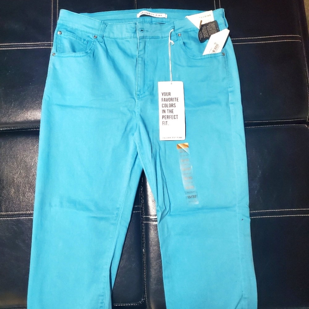 Celebrity Pink Jeans New Sz 15/32